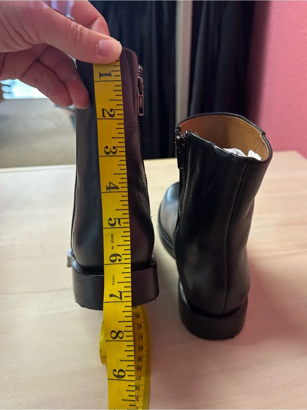 Frye size black